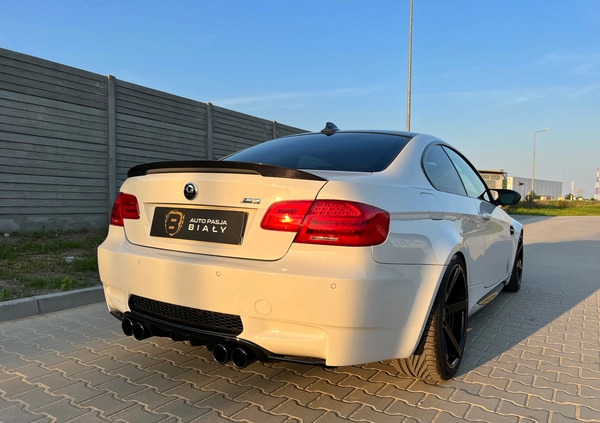 BMW M3 cena 209000 przebieg: 158000, rok produkcji 2010 z Kostrzyn małe 466